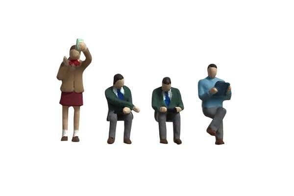 GeoCraft Craft The Human: People Looking at Their Smartphones 2 321057 Diorama Supplies