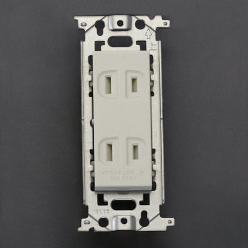 125V/15A Flush-Mount Outlet (2-Outlet/Door-Equipped)