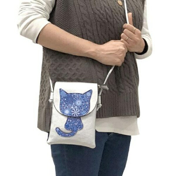 [Kyoto-Style Dashi and Grill Bar SAKE&DASHI Deji-ru Dashi] Shoulder Bag for Women Fashionable Mini Smartphone Accessory Pouch Small Item Storage Wallet Lightweight Cat (Silver)