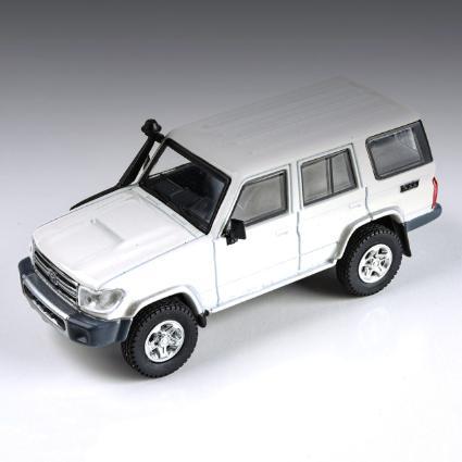 JADI Toyota Land Cruiser LC76 French Vanilla RHD