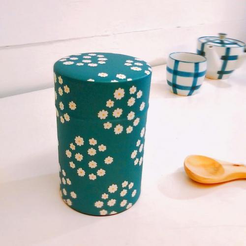 SEITOUSHA Japanese Tea Canister / Flower Decoration *Cups and other items sold separately