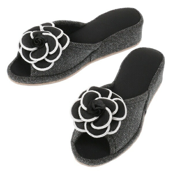 Camellia-Adorned Heeled Slippers - Black