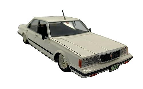 Fujimi Models 1/24 Scale Inch-Up Series No.128 Toyota Mark II Grande GX61 ID-128