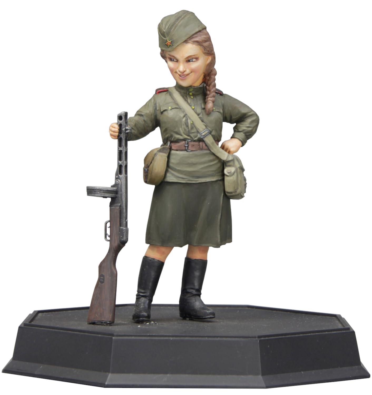 FineMolds 1/12? World Fighter Collection WWII Soviet Army Female Soldiers Tanya & Shpagin PPSh1941 Plastic Model Unpainted Assembly Kit FT04