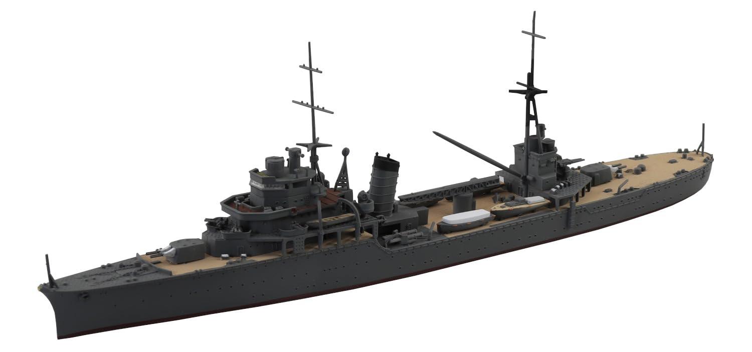 Aoshima Cultural Textbook Co., Ltd. 1/700 Waterline Series No.354 Imperial Japanese Navy Light Cruiser Katori Plastic Model Kit (Ship)