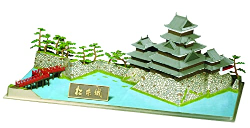 Doyusha 1/350 Famous Castles of Japan Standard Series Matsumoto Castle Plastic Model Kit S-24 Molded Color