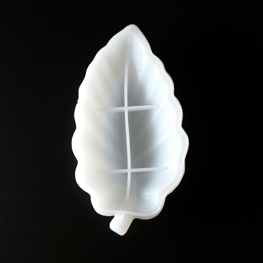 Two-Part Resin Recommended for Miscellaneous Silicone Molds Tray Leaf Medium 10-4070