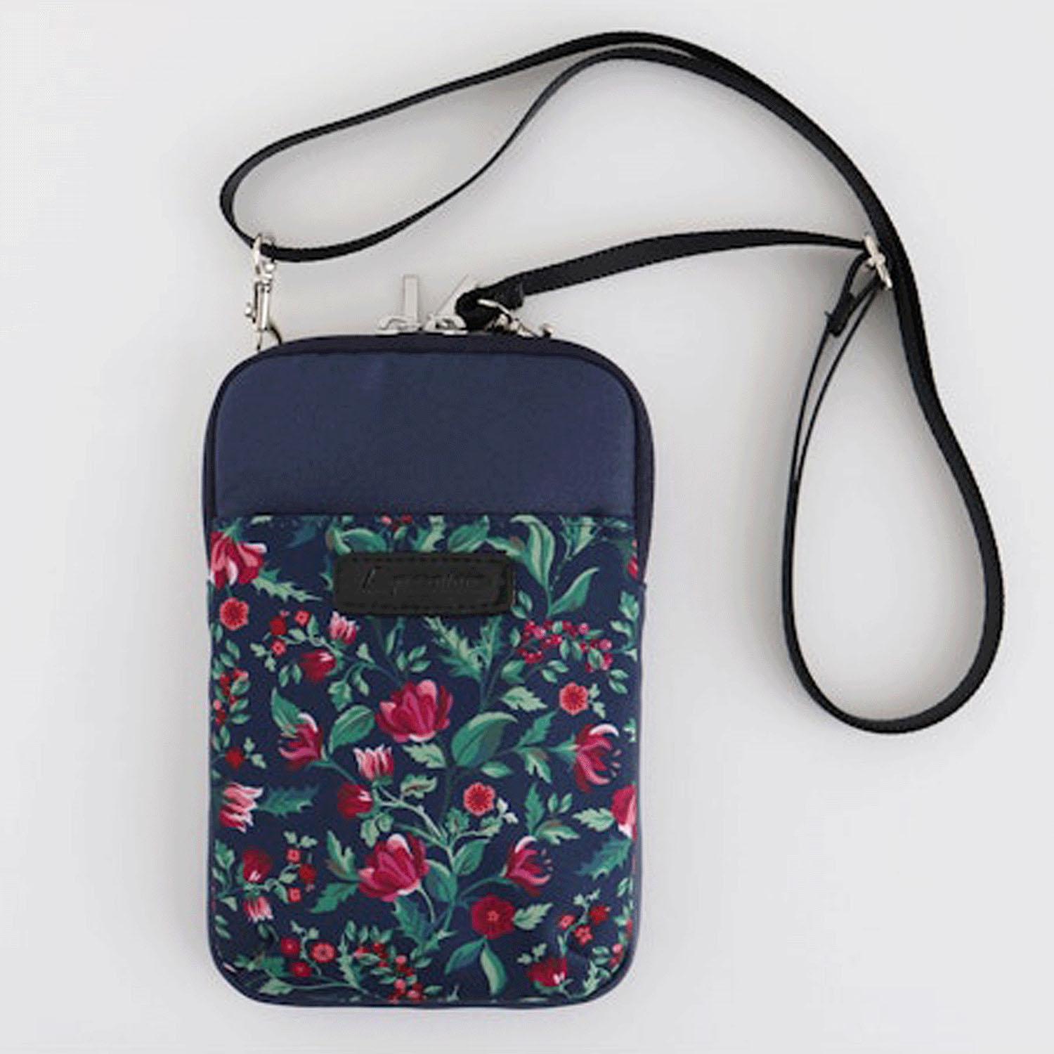 Aquascutum Shoulder Pouch English Garden (Navy) Smartphone Case Smartphone Shoulder Bag Smartphone Pouch Mini Shoulder Bag Pochette Shoulder Bag Crossbody Bag Men's Gentlemen's 000849-0002-01