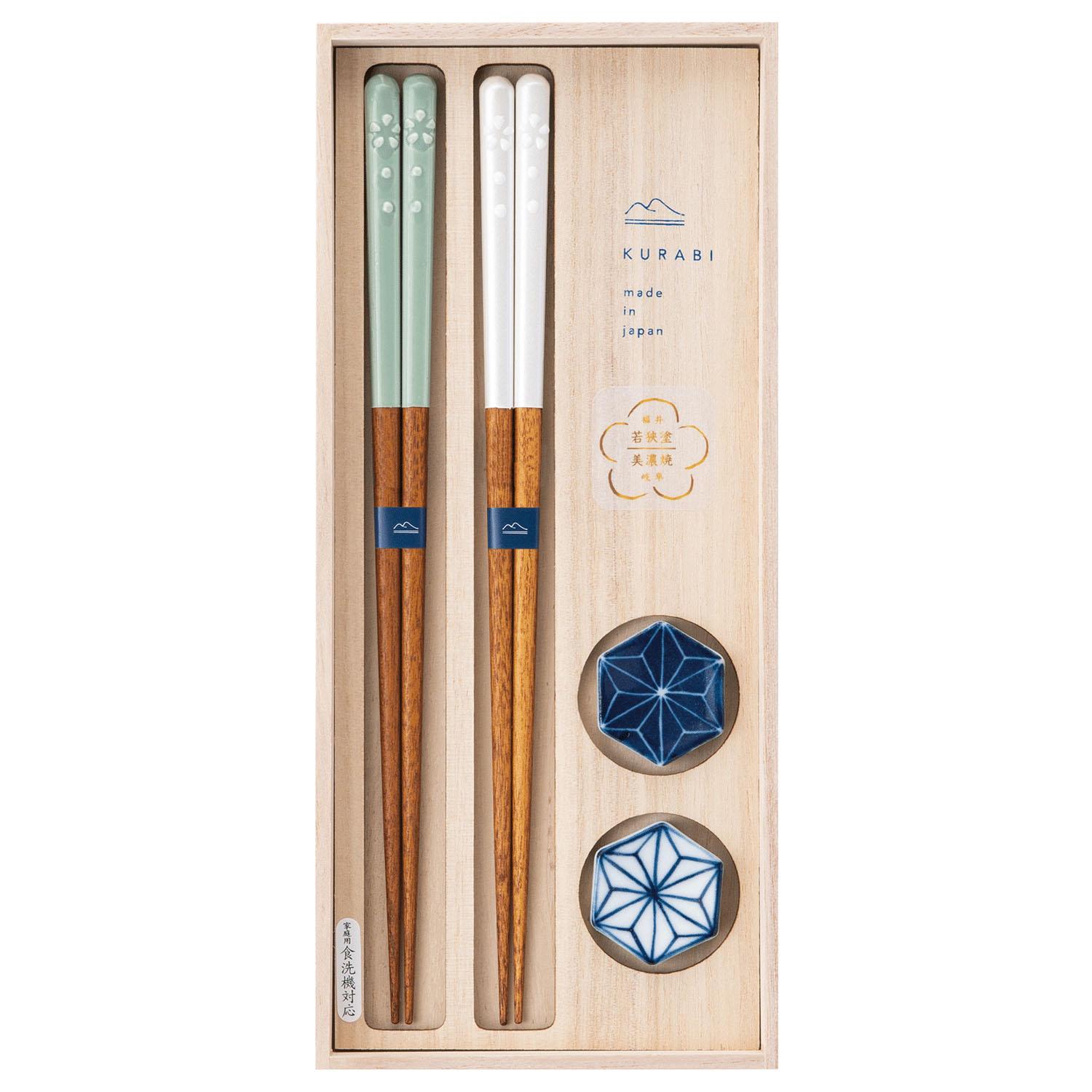 Clabby Dishwasher-Safe Pair of Chopsticks with Chopstick Rest Set · Tohka