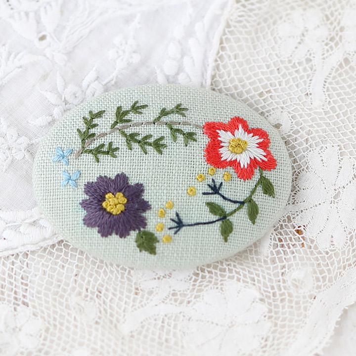 LECIEN Embroidery Kit Botanical Embroidery Series Wildflower Brooch 842 Olive Green (39)