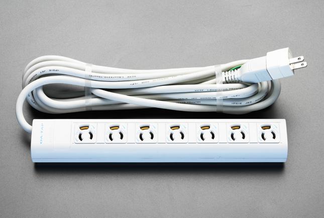 AC125V/15A x 5m Tap (7 outlets, removable plug, magnet included)