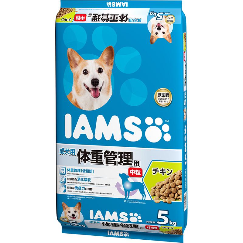 IAMS Dog Food for Dogs 1 Year and Older - Weight Management Formula - Medium Bites - Large 5kg Bag - Chicken - Complete and Balanced Nutrition - Dry Dog Food - Weight Management (Low Fat) - Healthy Digestion and Absorption - Supports Immune Function - Developed with Veterinary Expertise