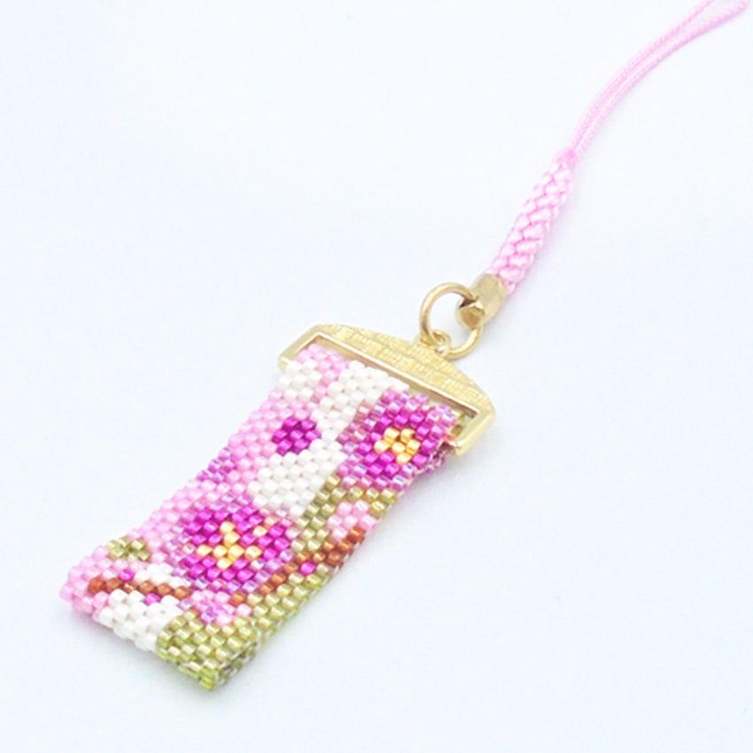 Hobix Kyoto Nishijin Hobix Bead Kit ‘Kyoto Nishijin Pattern Netsuke: Girls’ Festival PB-190'