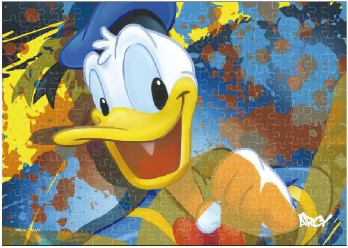 Tenyo 266-Piece GYUTTO Series Jigsaw Puzzle Donald Duck Stained Glass Art (18.2x25.7cm) DSG-266-986 Includes Service Card