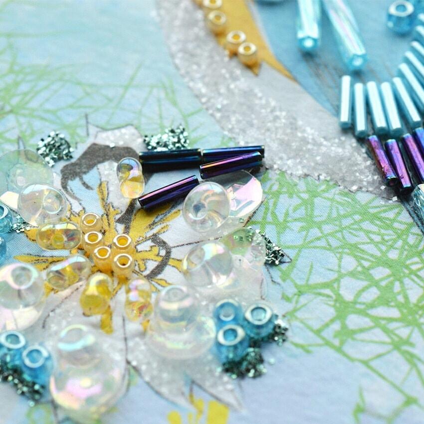MIYUKI Bead Decoration: Azure-winged Magpie and Nigella