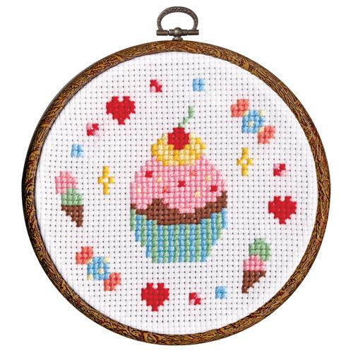 Olimpas Silk Embroidery Kit Cupcake No.7421