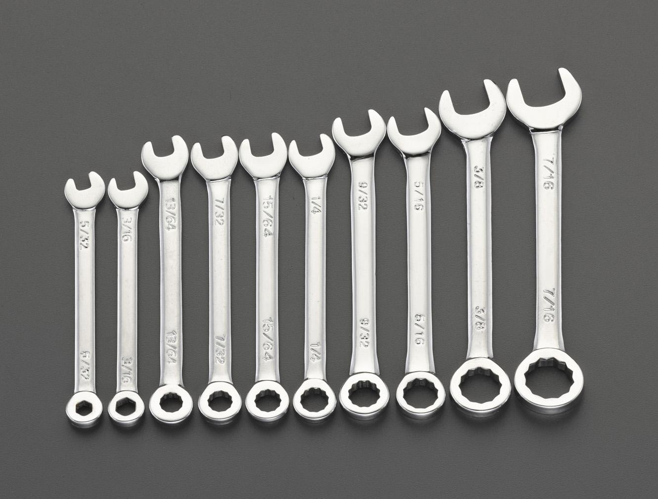 Kenbir Co., Ltd. - Architects of the West Frankish Kingdom - Expansion: The Great Miracle - Japanese Edition - Board Game

Product Description\n\n※This is an expansion set. Requires the separately sold “Architects of the West Frankish Kingdom” base game to play. The long-awaited second expansion for “Architects of the West Frankish Kingdom” is here! Build monumental structures while navigating the kingdom, catering to the wishes of the Princess and the profiteer. Players: 1-5 Ages: 12+ Playing T