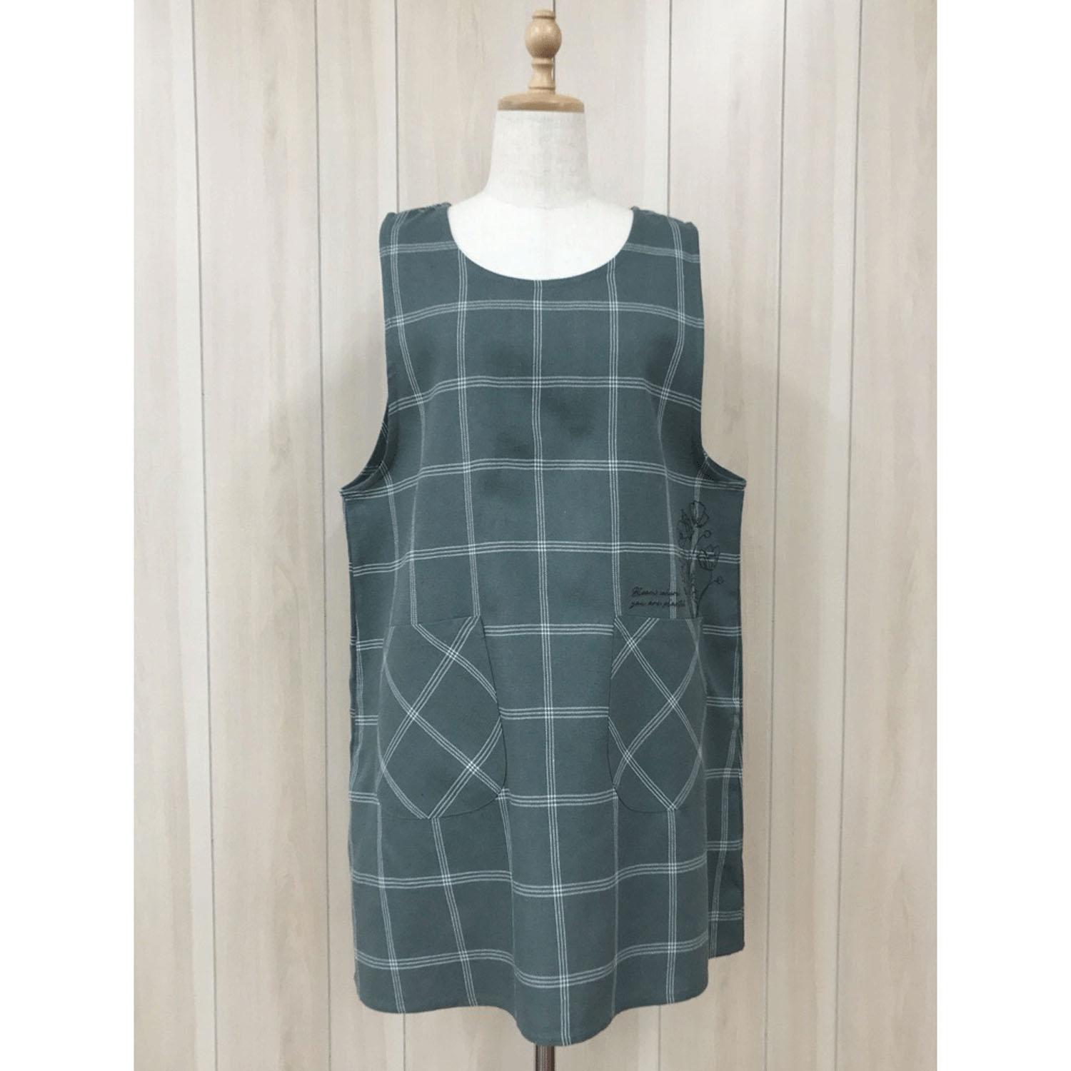 Large Pre-dyed Back Shirring Apron, Dusty Green, LL (2L)