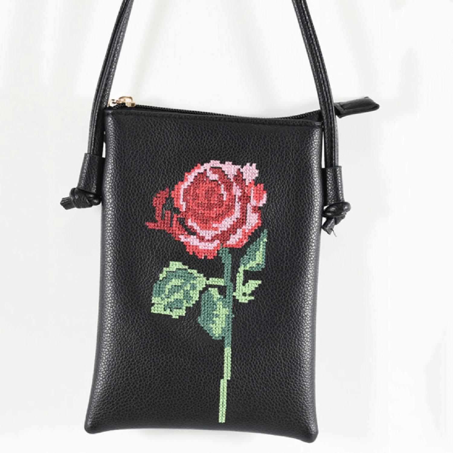 Rose Embroidered Smartphone Case