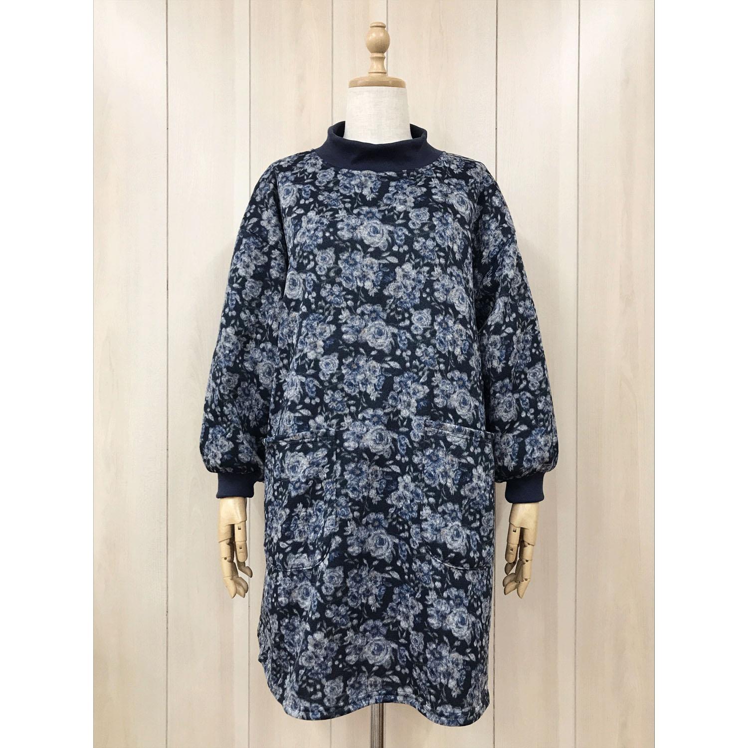 Tweed-Style Brushed Fleece Knit Rose Print Sweatshirt