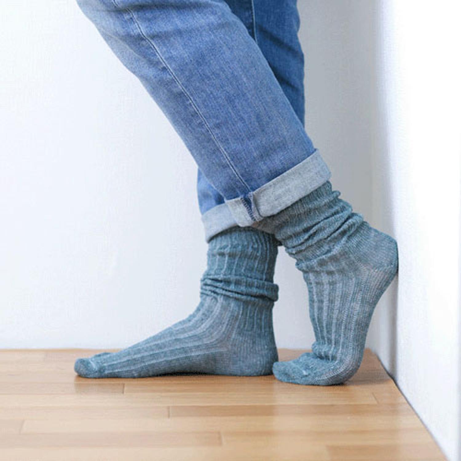 HUMMING BIRD Linen Loose-Fit Knee-High Socks