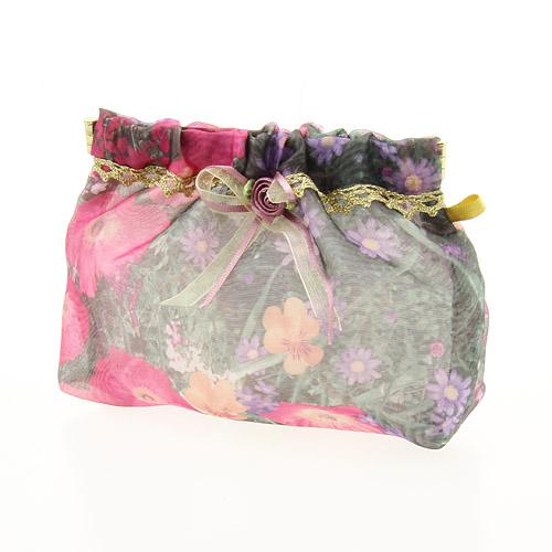 Organza Spring-Closure Pouch 01