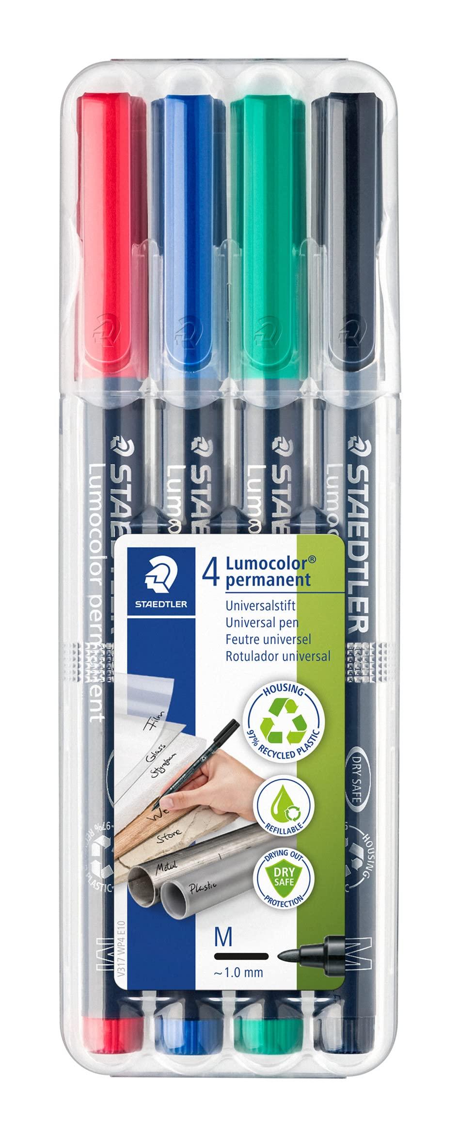 Lumocolor Pen, Oil-based, Fine Tip, 4-Color Set ●Quantity: 1 ●Material: Barrel: PP, Cap: PP, Pen Tip: POM, Set Case: PP ●Set Contents: A 4-color set containing one red, one blue, one green, and one black ink pen, each in a case.