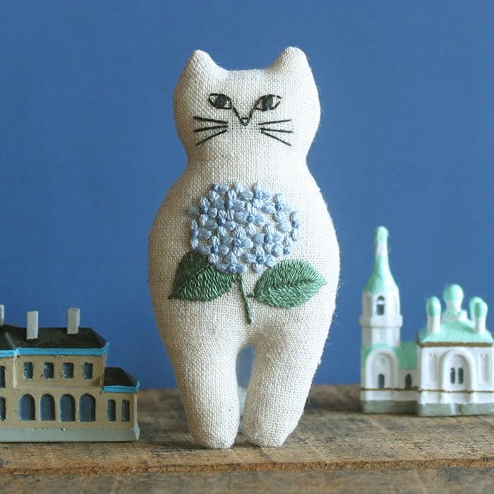 Piece Nekogao Embroidery Brooch Kit with Printed Pattern
