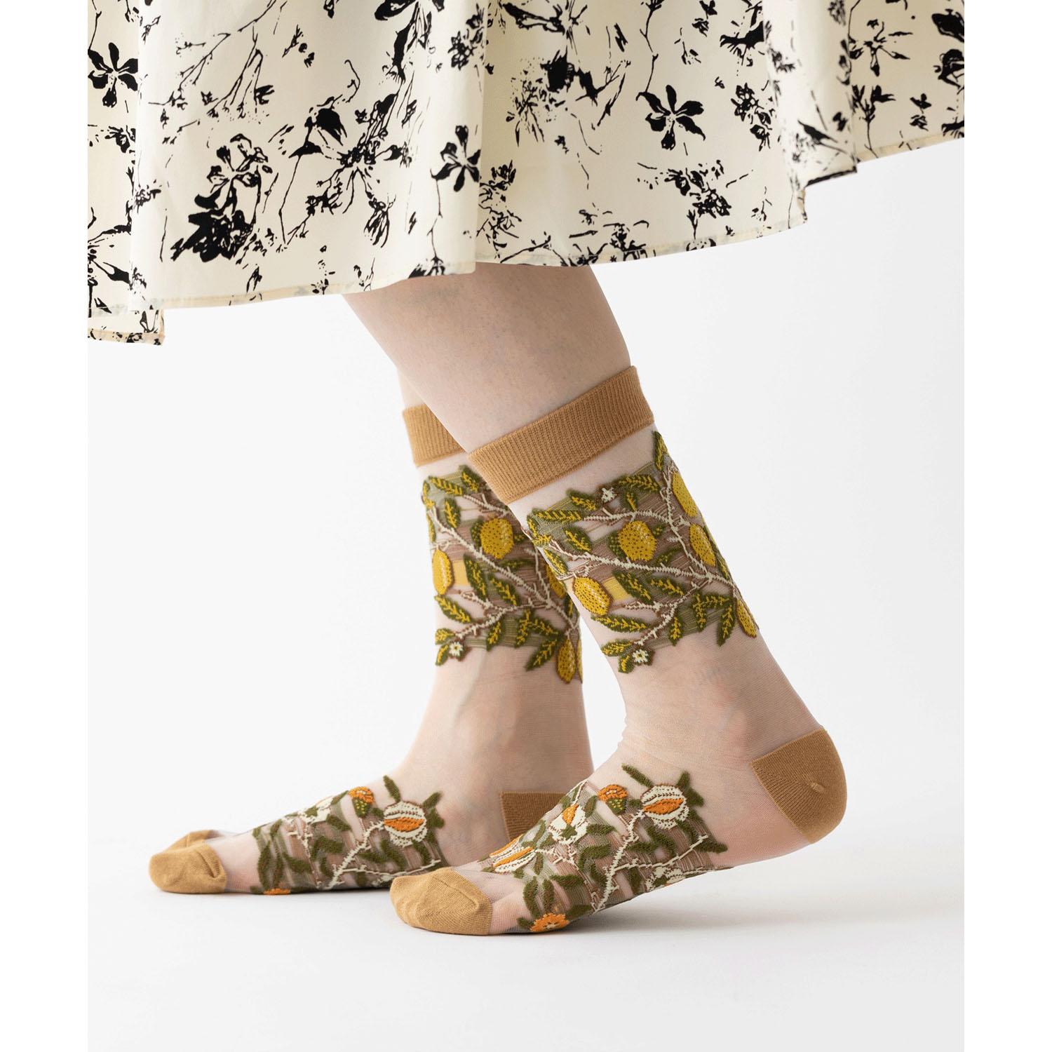Jubilee Morris Pattern Sheer Socks - Pomegranate
