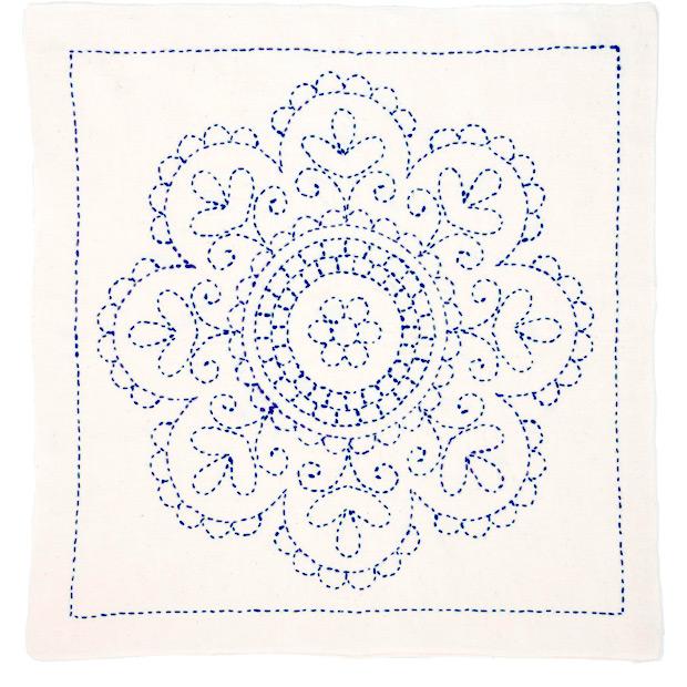 Embroidery Kit 『Hand-Sewn Flower Dishcloth Kit SASHIKO WORLD Hungary Round Rose KSW-012』 Tulip