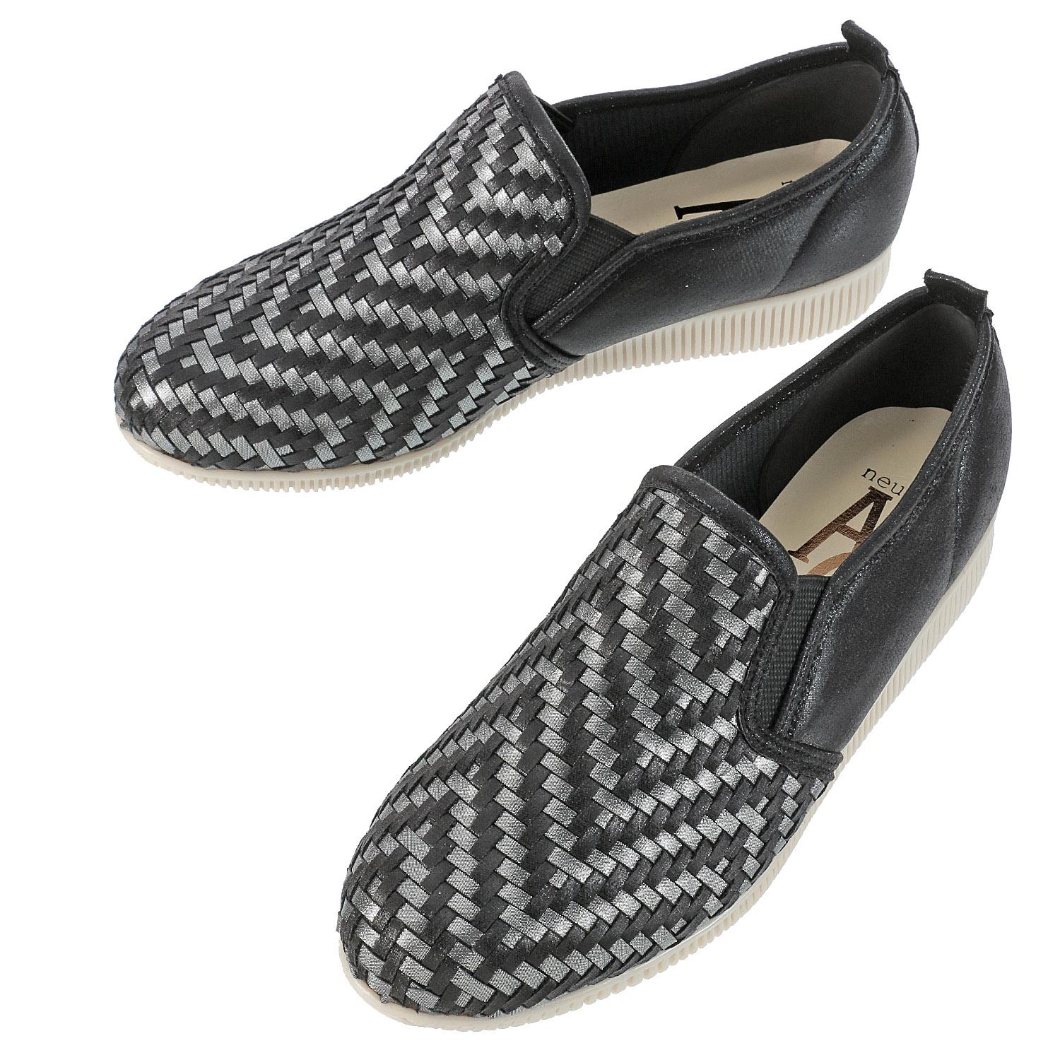 AC Braided Walking Shoes 3518