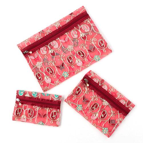 Mesh Gold Embroidery Pouch 3-Piece Set