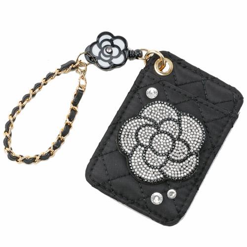 Quilted Pass Case Camellia