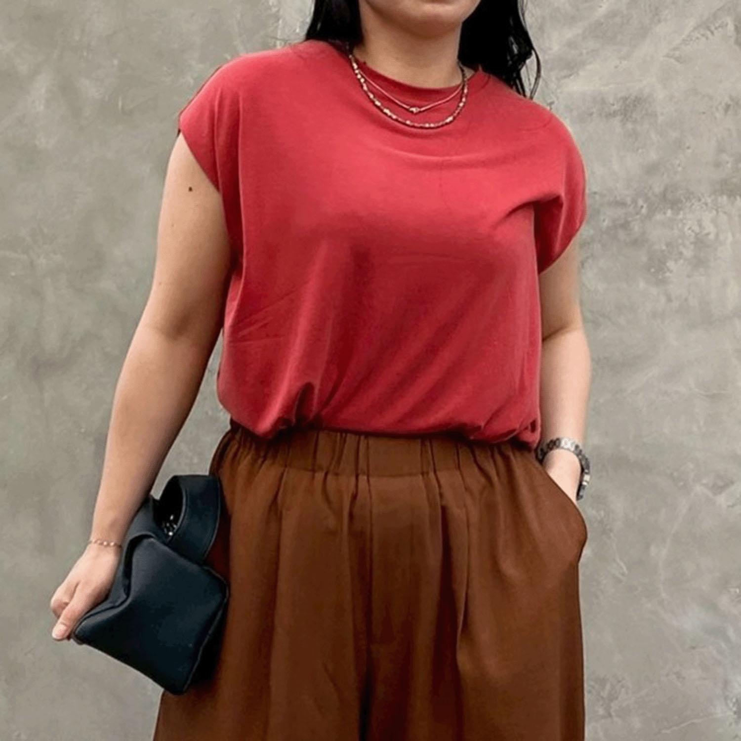 ROSIEE Soft-Feel Basic T-Shirt - Brick - F (Free)