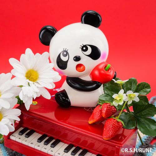 Rune Panda Piggy Bank - Red Apple Ver.