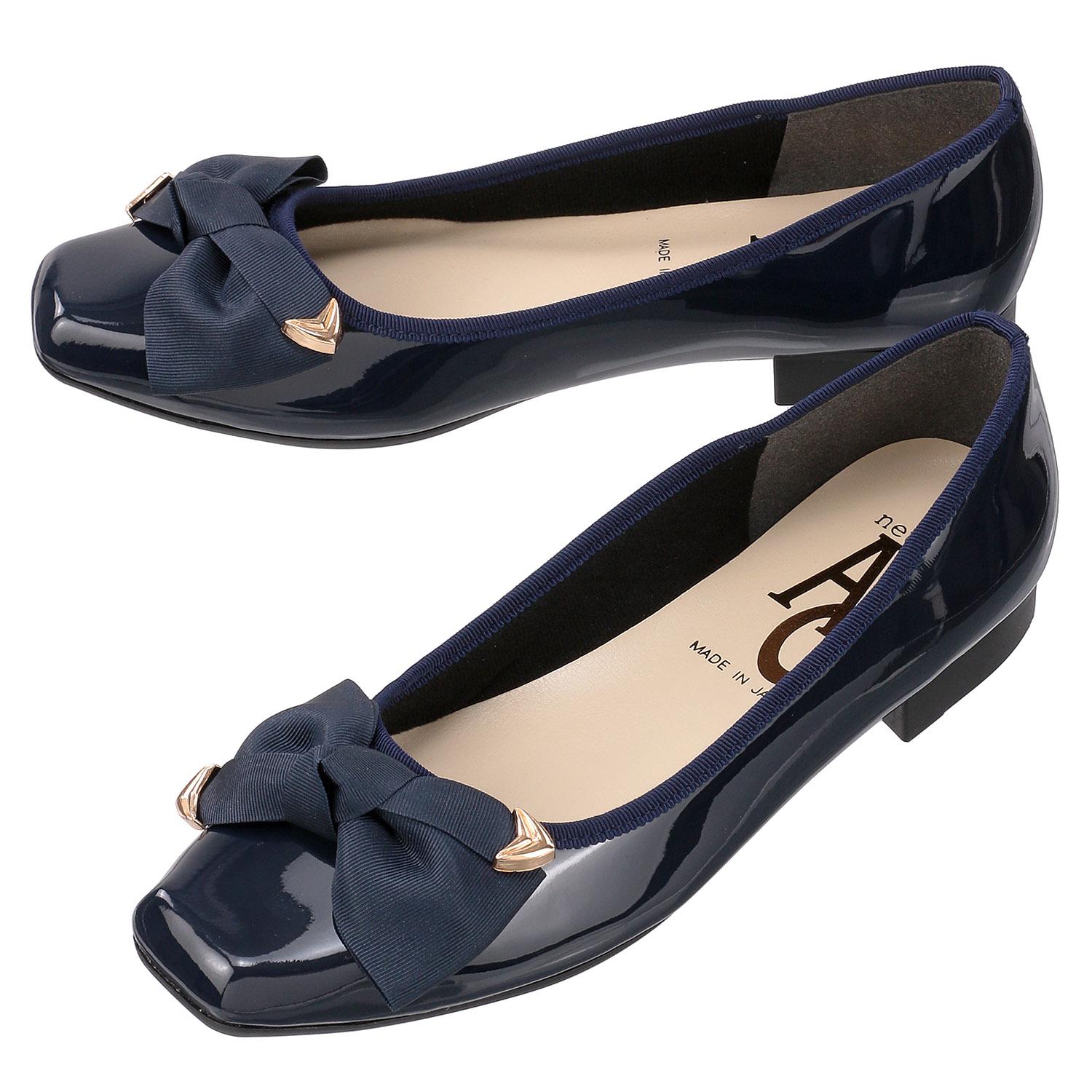 AC Enamel Pumps with Ribbon