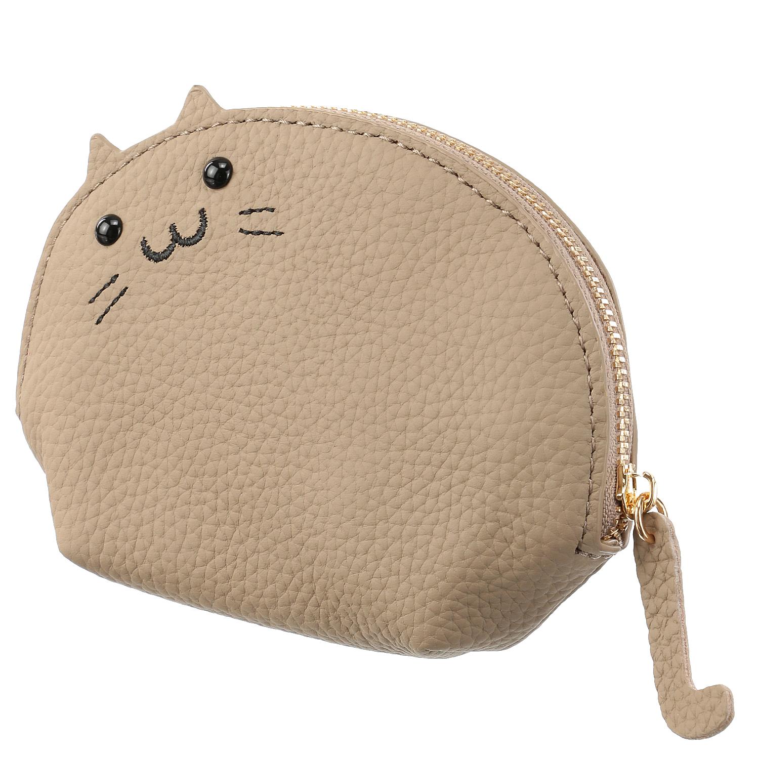 Cat-shaped pouch