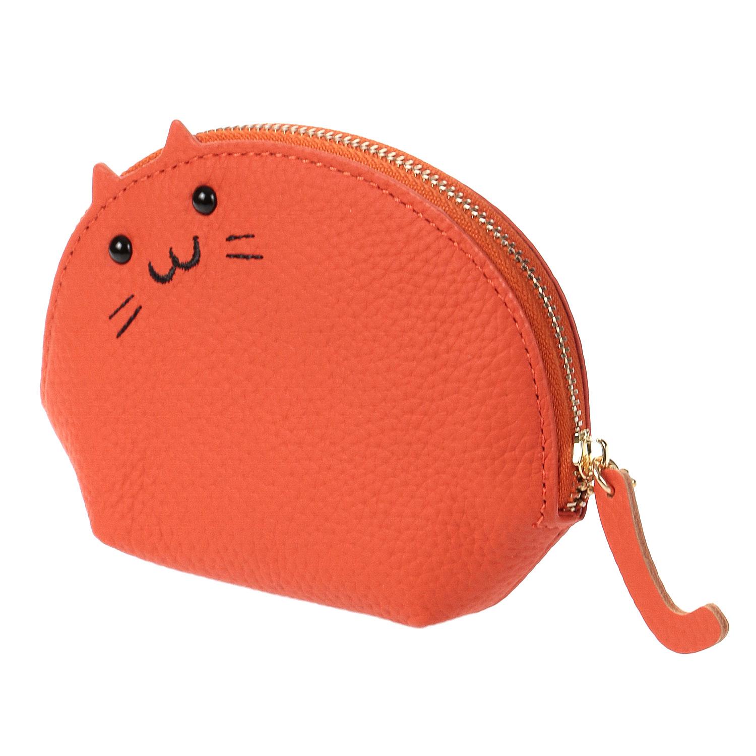 Cat-shaped pouch