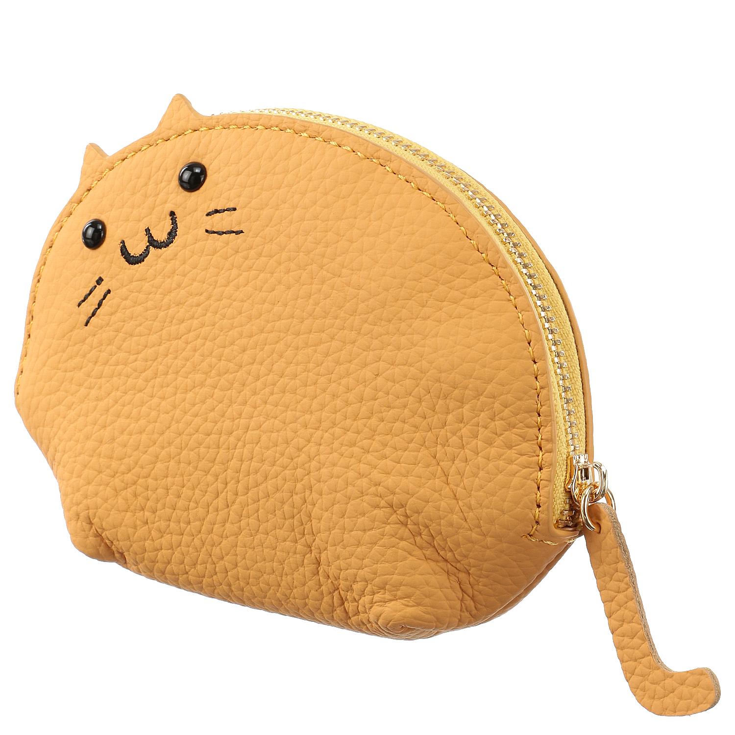 Cat-shaped pouch