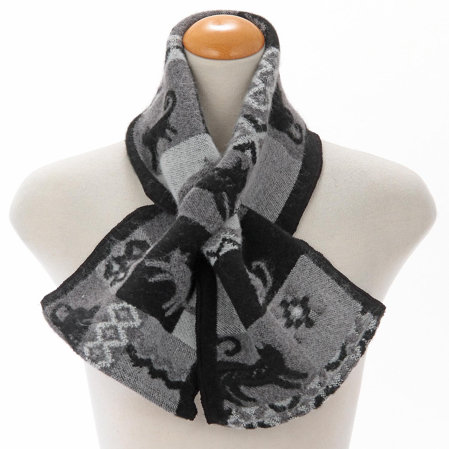 Rasikmore Block Cat Cross Scarf