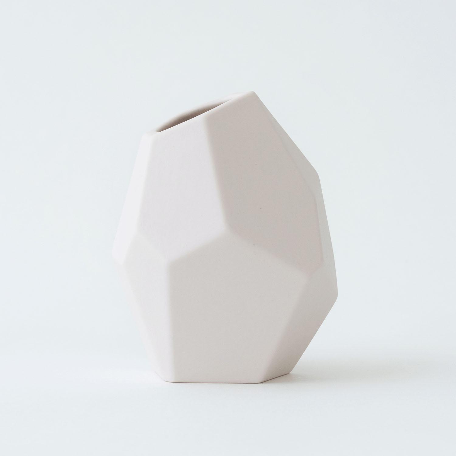 Flower Vase Coroc S 05 Sakura Pink Estimated Delivery Date