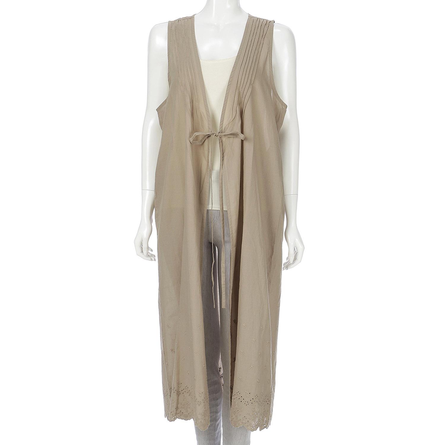 ista-ire Scallop Embroidered Gilet