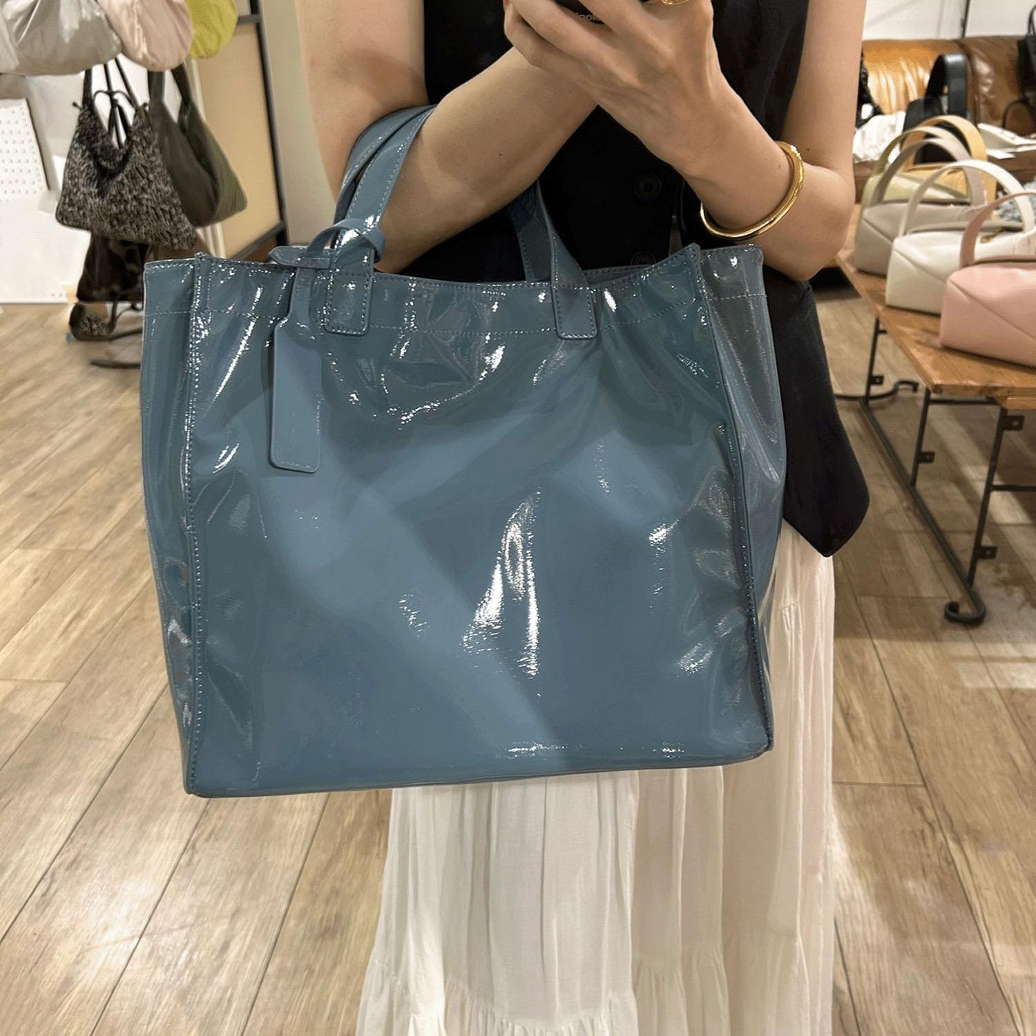 cachecache Soft Enamel Shopper Bag - Light Blue