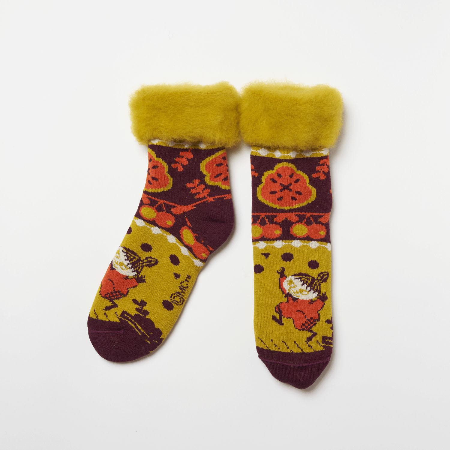 fromF MOOMIN Fluffy Socks: Mi Dancing Ash Yellow