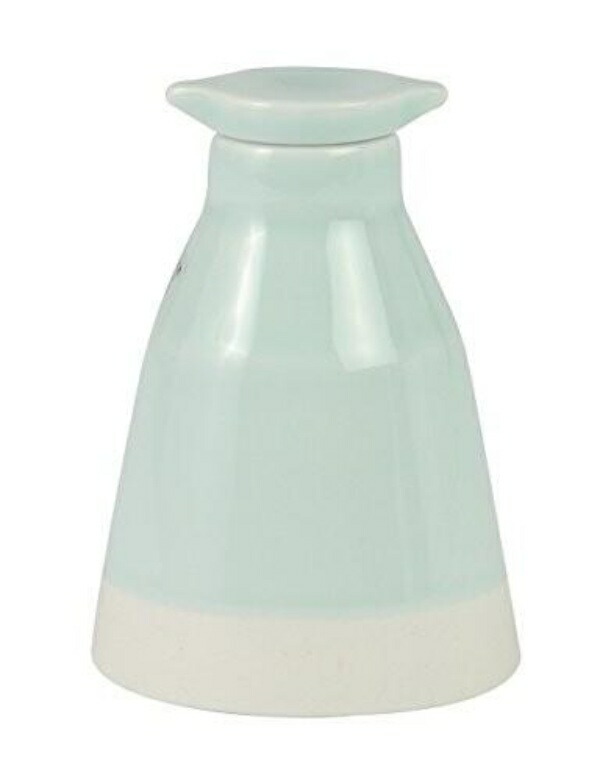 Hasami Ware “essence” es Soy Sauce Dispenser Mountain Shape Celadon Glaze 13659