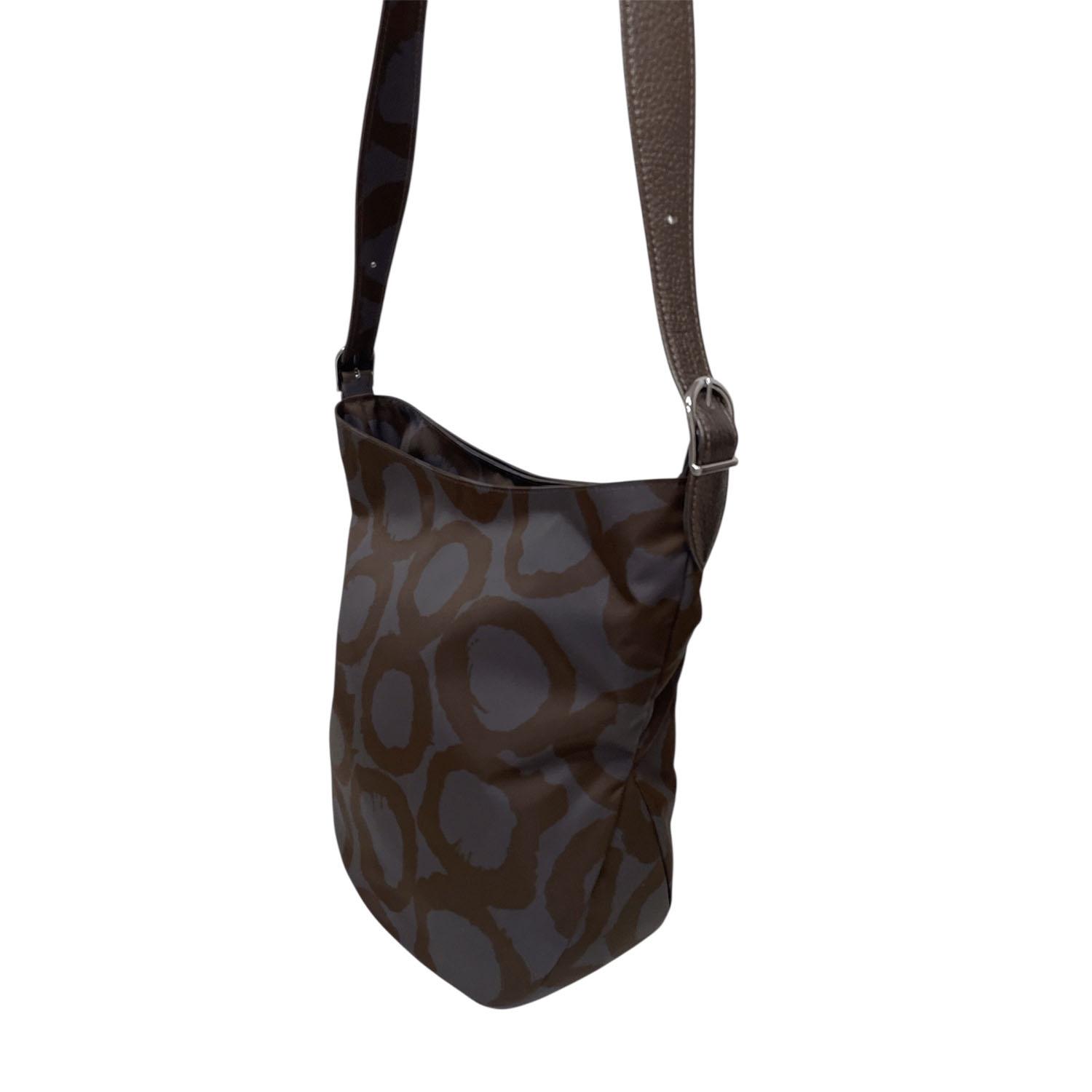 Circle Bucket Shoulder Bag - Chocolate - Chocolate