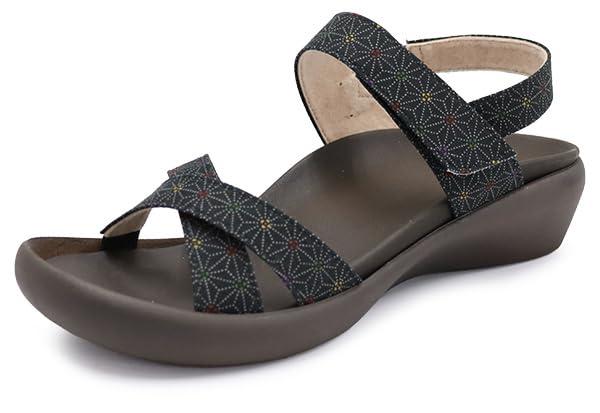 Wagara Asano Black Cross Belt Heel Sandals