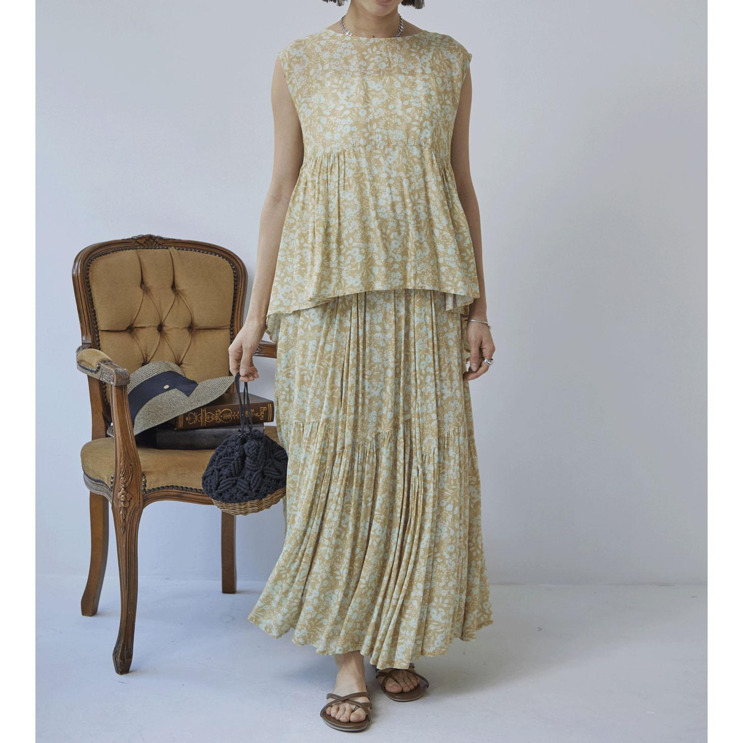 Fanaka Discharge-Printed Floral Original Print Flare Camisole Oak Beige F (Free Size)