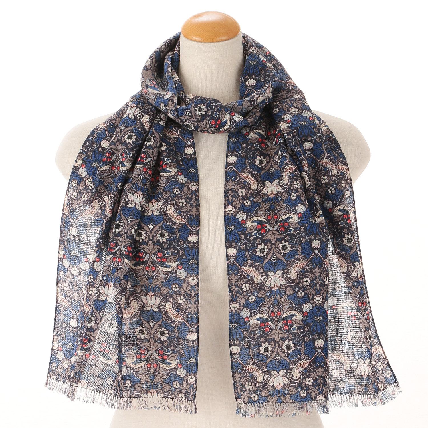 Liberty Wool Stole Strawberry Thief