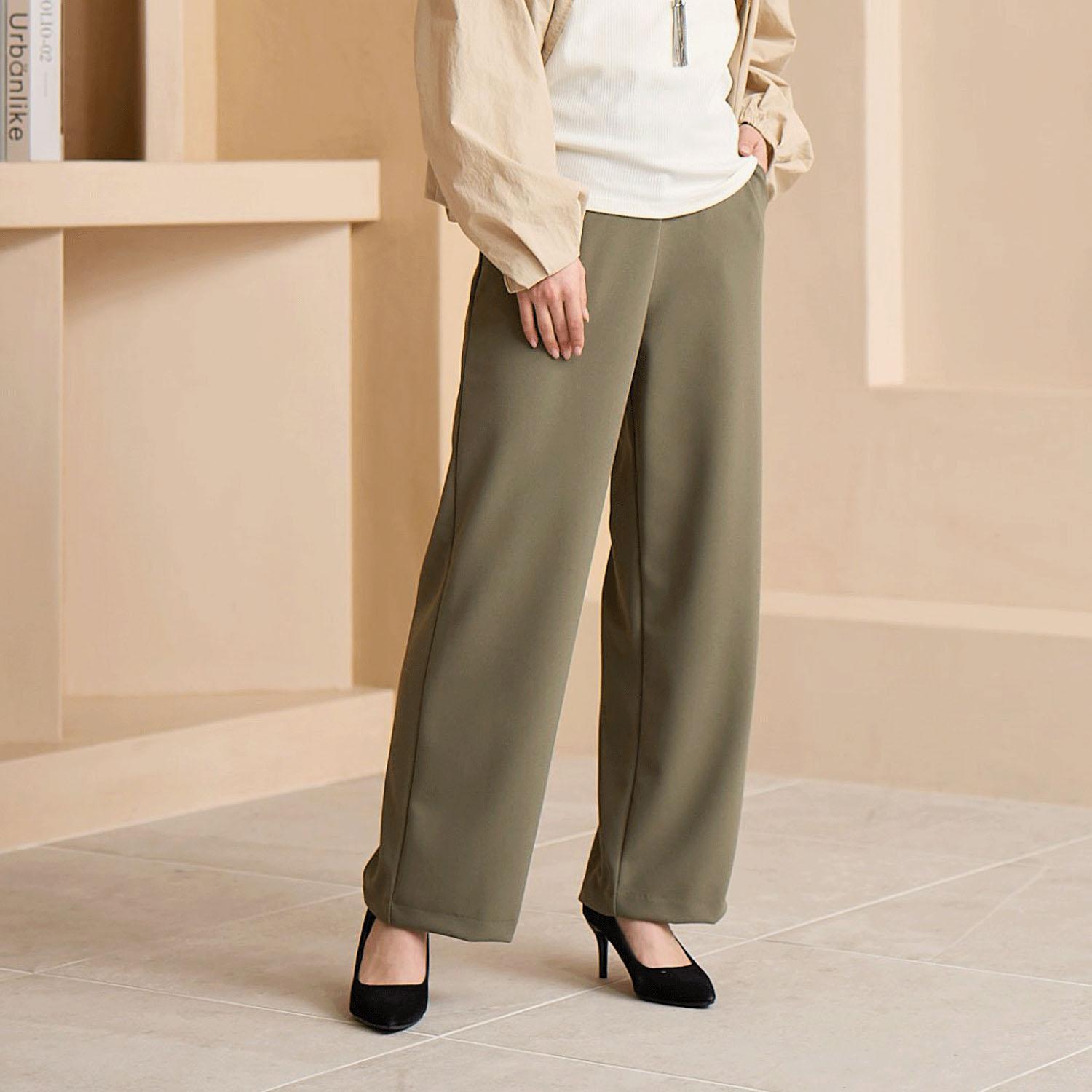 TAKUMIBA Jersey Knit Wide-Leg Pants with Front Pockets Khaki M